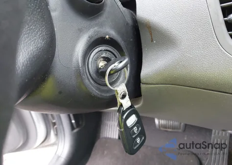 2012 Hyundai Elantra Gls z USA, uszkodzony, nr VIN 5NPDH4AE9CH147694